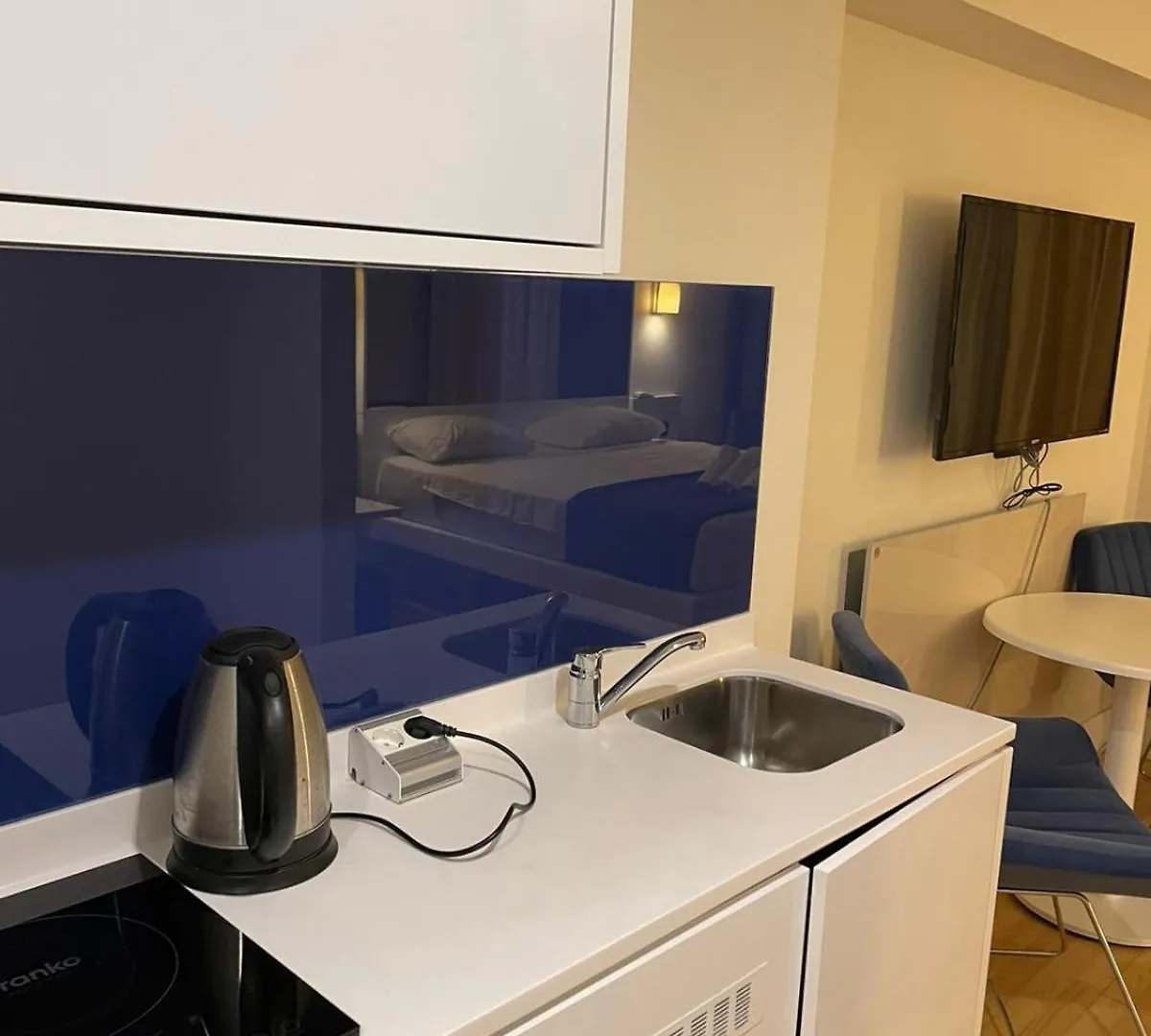 Georgia Batumi 5Star Apartments N4 アパートホテル