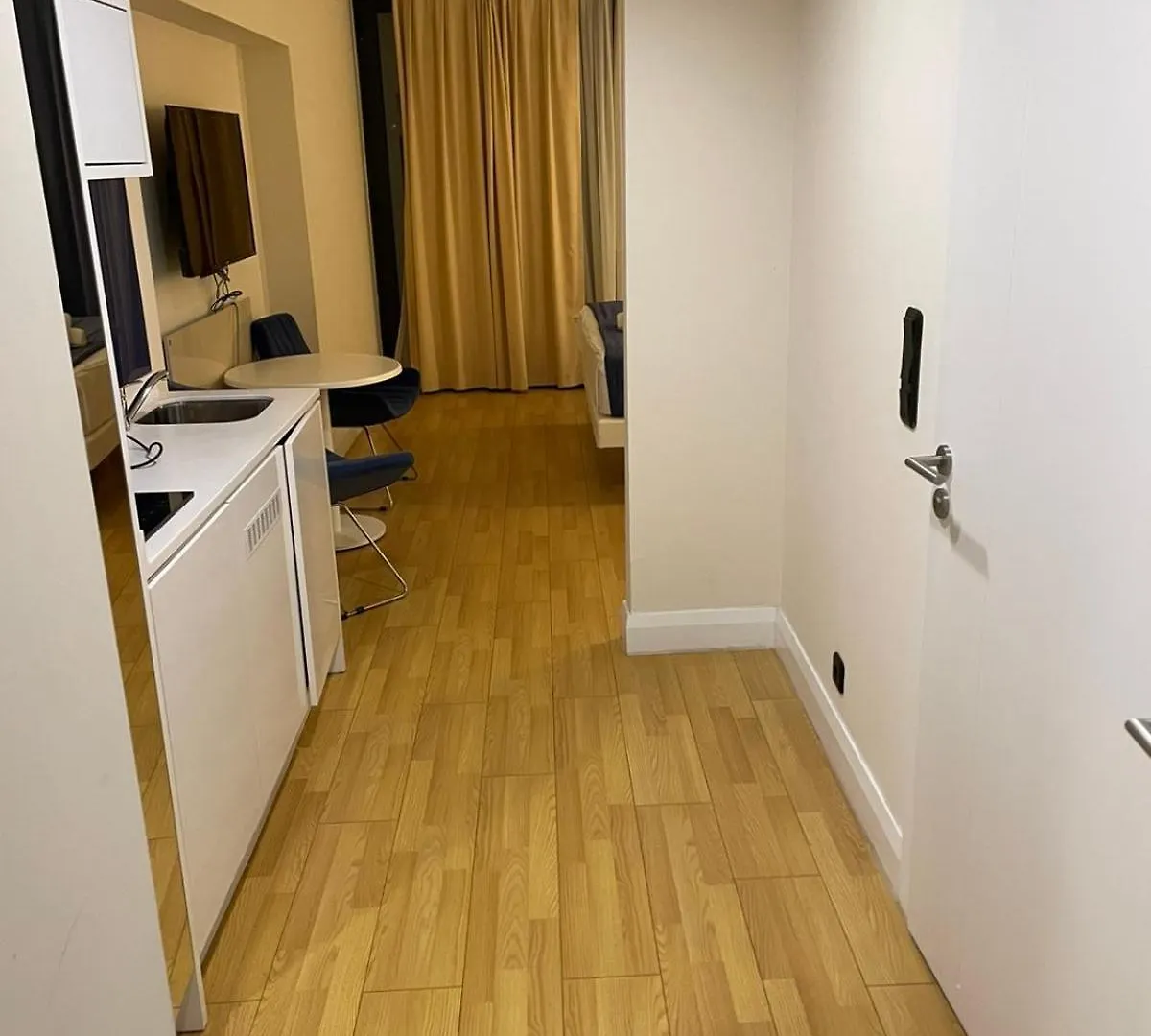 Georgia Batumi 5Star Apartments N4 0*,  グルジア